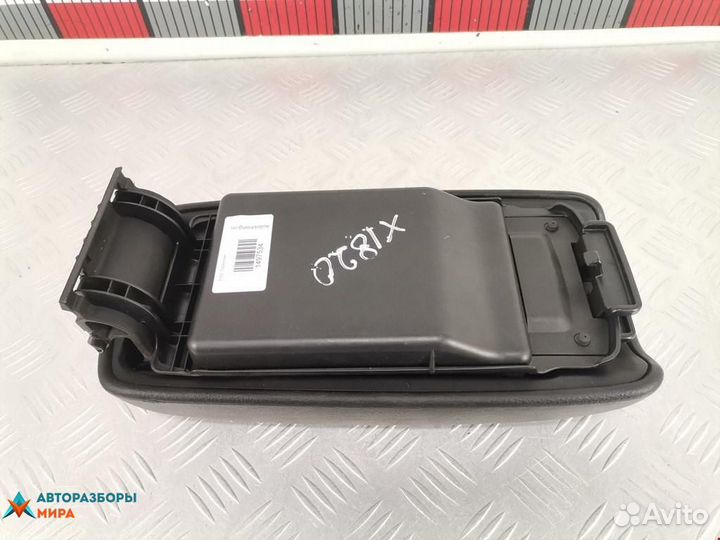 Подлокотник Mazda 6 GG 2003 G26A64450A02