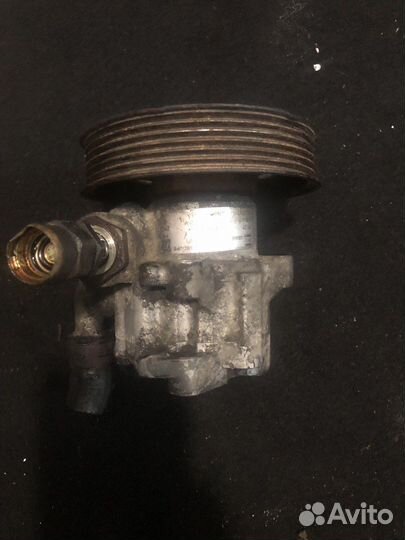 Насос гур Audi TT 1.8 8N 0145154A