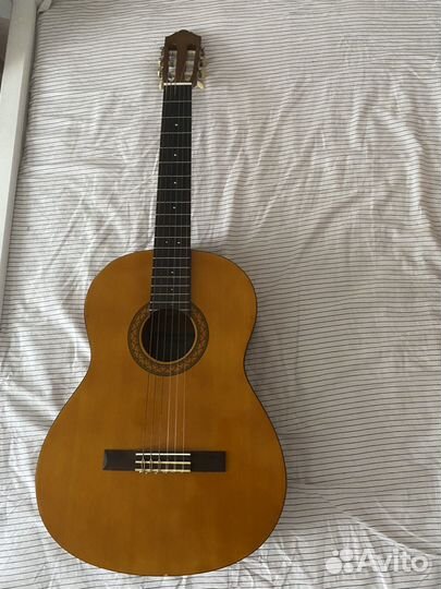 Гитара yamaha c40