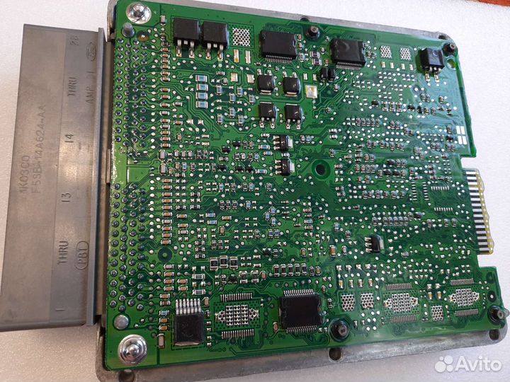 Блок управления двигателем Split Port 2.0 8V эбу
