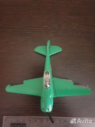 Модель самолет. СССР. Металлический