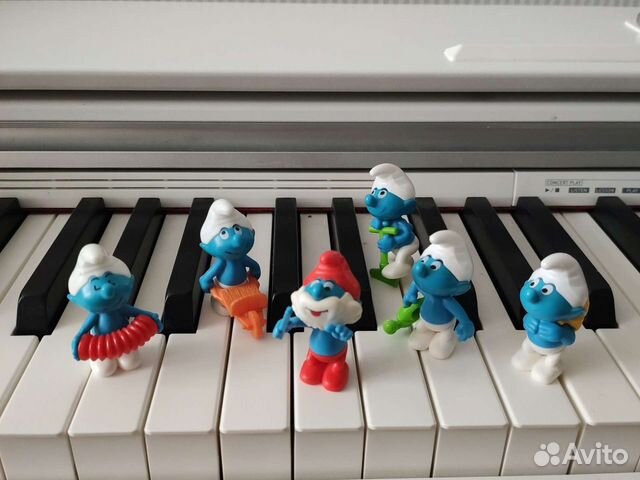 Киндеры 90 х смурфики смурфы