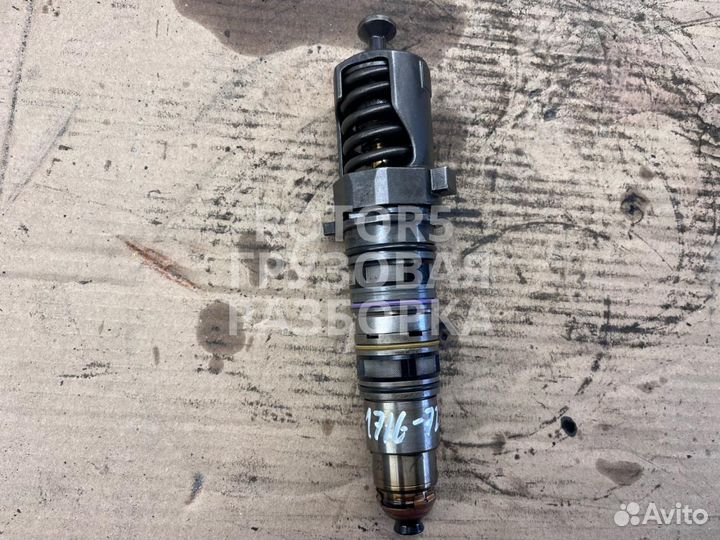 Форсунка топливная Scania 124 4 2004 1521978