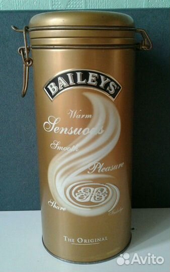 Бутылки футляры коробки алкоголь