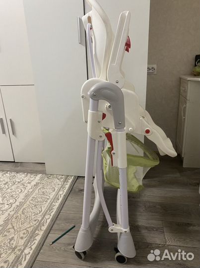 Детский стульчик для кормления babyton