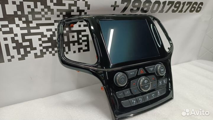 Монитор Jeep Grand Cherokee Wk2 2018