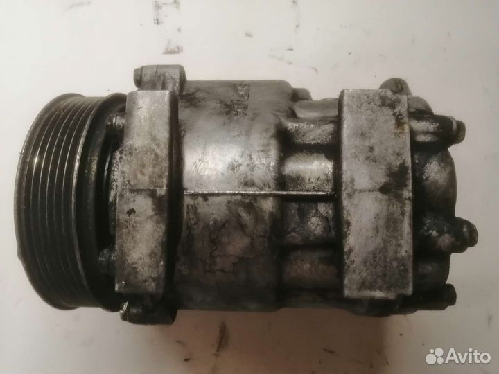 Компрессор кондиционера Вольво Форд Мазда 1.6D 05г