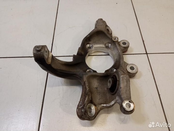 Кулак поворотный задний правый Mercedes-Benz S-Cla