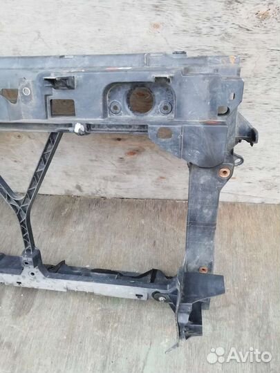 Mazda 3 BL телевизор