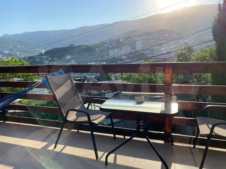 1-к. квартира, 35 м², 1/3 эт.