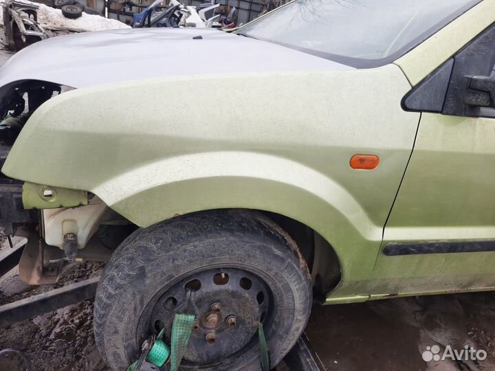 Капот Ford Fusion I рестайлинг (2005—2012)