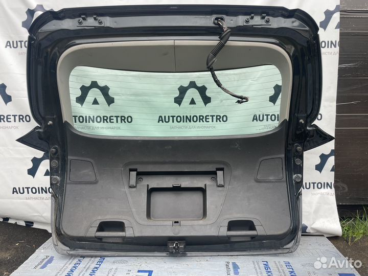 Крышка багажника Opel Astra J 13394324