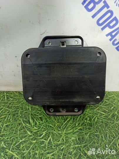 Подушка безопасности (airbag) передняя правая