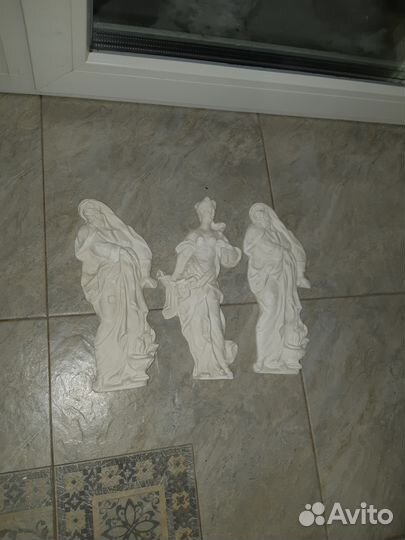 Фигуры из лепнины