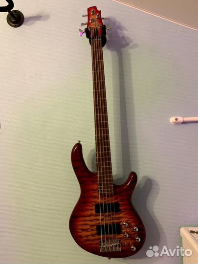 Бас гитара Cort action V DLX plus