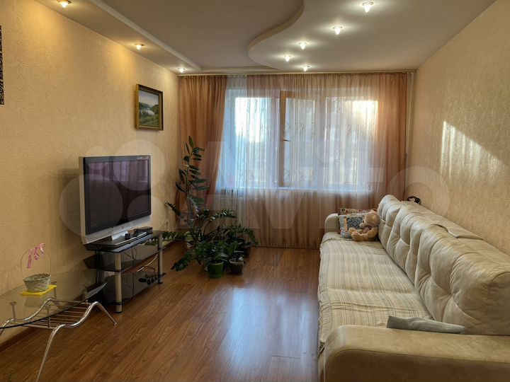 3-к. квартира, 71,2 м², 7/10 эт.