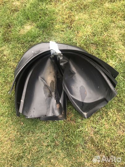 Подкрылки на рено логан