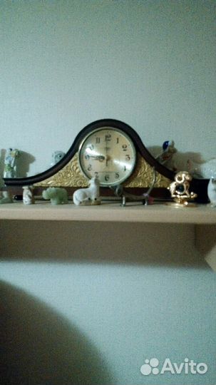 Часы «Весна» кварцевые (2 вида)