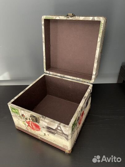 Сундук декоративный