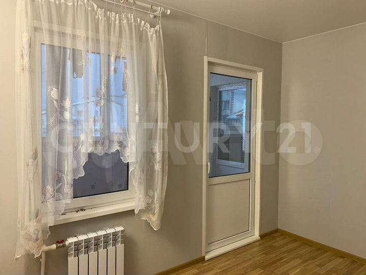 2-к. квартира, 71 м², 2/2 эт.