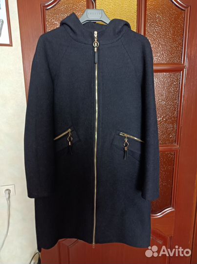 Пальто демисезонное