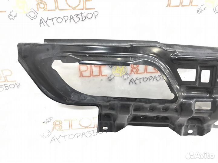 Кронштейн усилителя заднего бампера Porsche Cayen