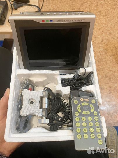 Автомобильный телевизор Miyota my-6600r