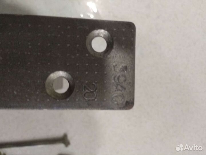 Замок дверной, врезной