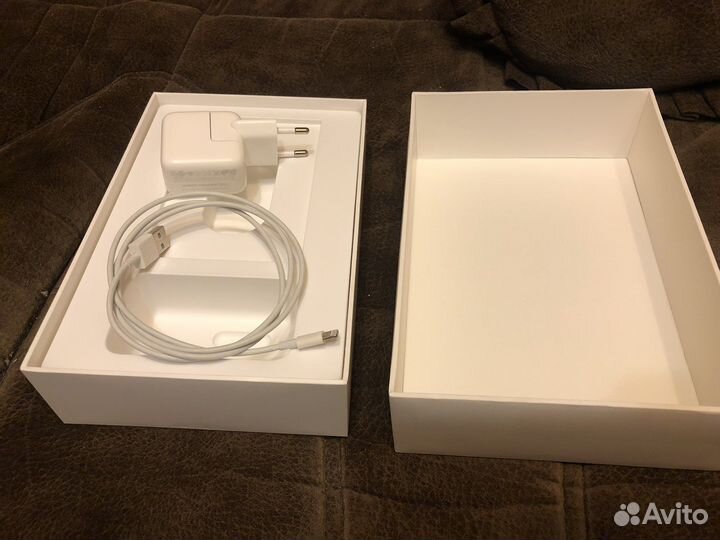 Apple iPad mini 4 64gb cellular
