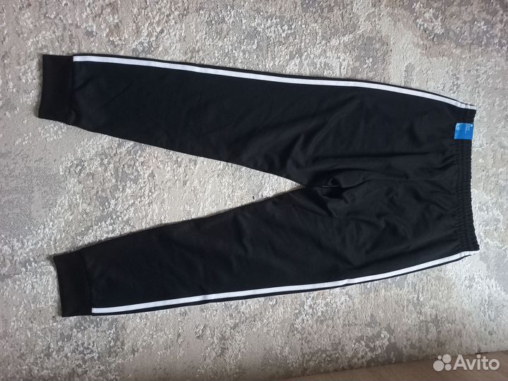 Спортивные штаны adidas originals