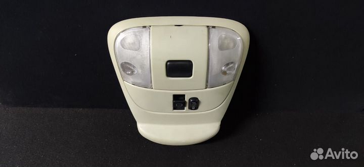 Плафон освещения на Мерседес ML w163