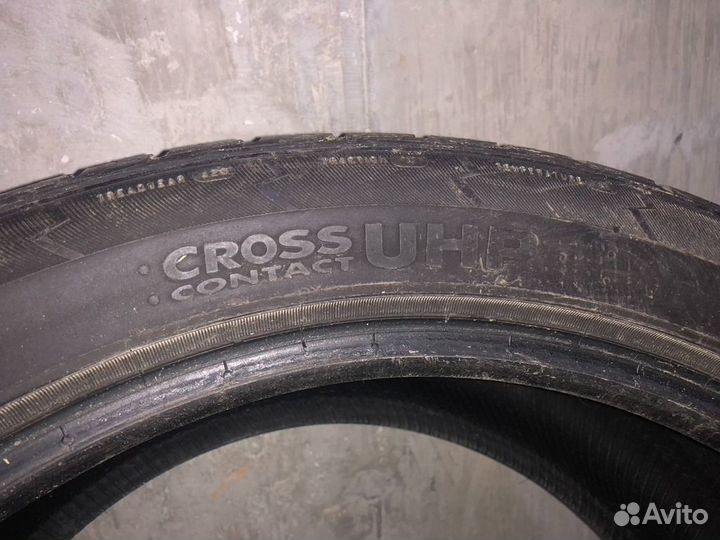 Continental ContiCrossContact UHP 295/40 R21 111W