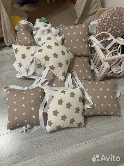 Бортики в кроватку