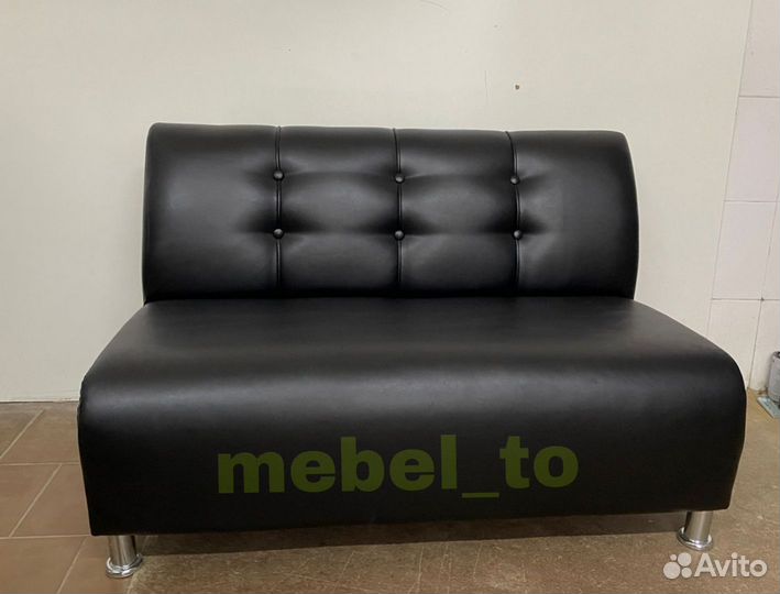 Диван в кафе.магазин.офис