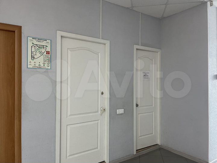 Свободного назначения, 300 м²