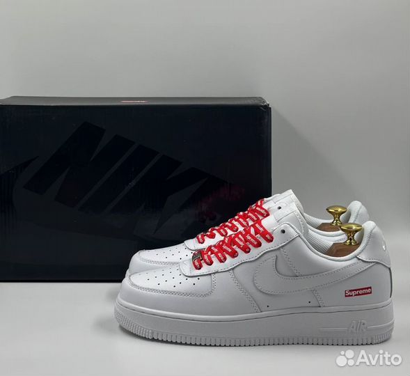 Белые Nike Air Force 1 Low & Supreme для повседнев