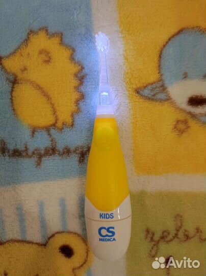 Зубная щетка