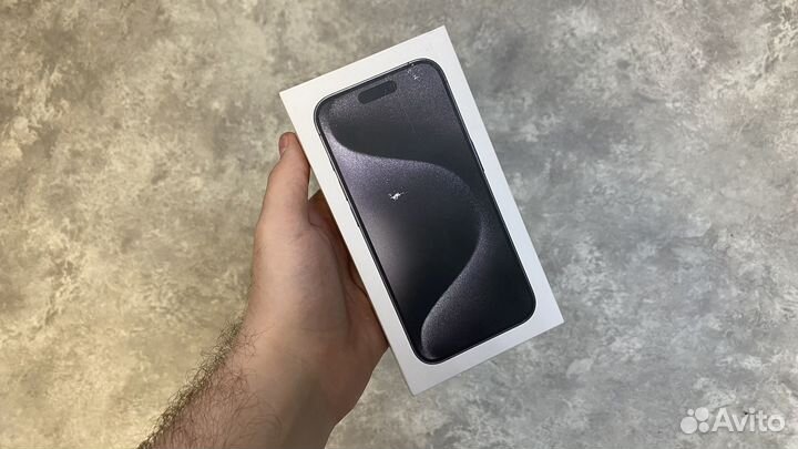 iPhone 15 Pro, 256 ГБ