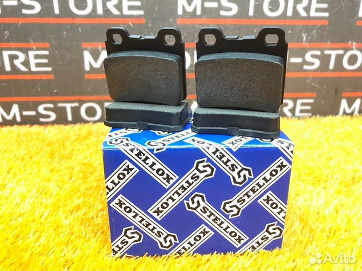 Колодки тормозные задние Mercedes-Benz E-Class