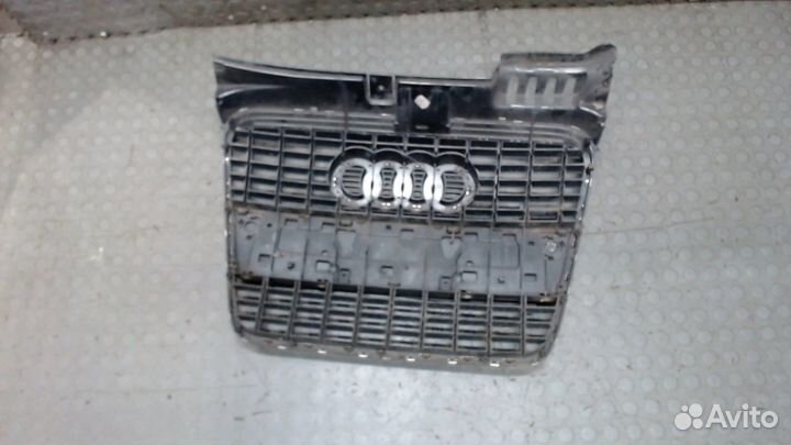 Решетка радиатора Audi A4 (B7), 2007