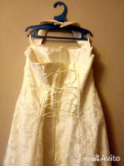 Платье свадебное