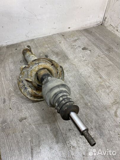 Амортизатор передний Renault Megane