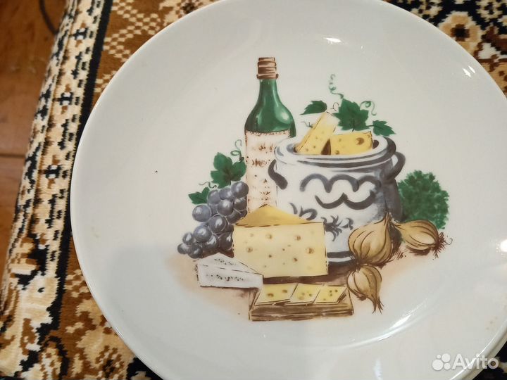 Винтажные тарелки 