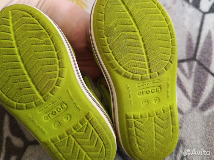 Сандали crocs c7
