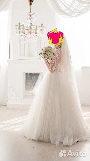 Свадебное платье