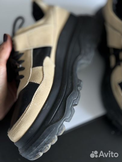 Кроссовки демисезон дизайнерские 38