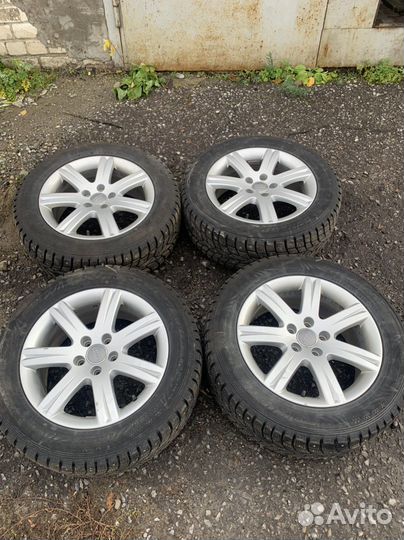 Dunlop SP Winter Ice02 235/55 R17 103T
