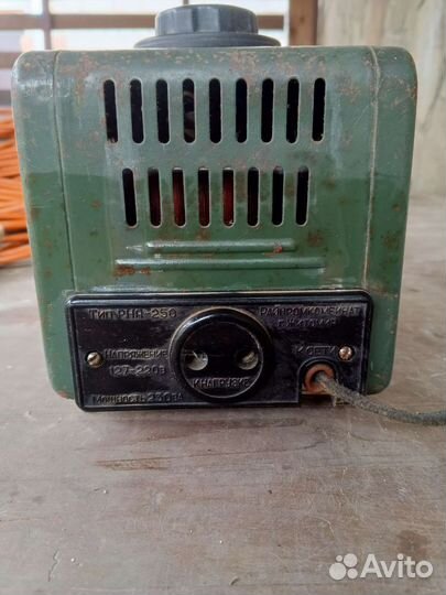 Стабилизатор напряжения СССР