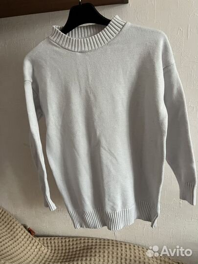 Свитер женский оверсайз