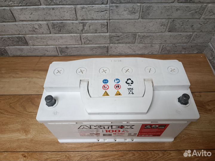 Автомобильный аккумулятор актех ат 100-зl